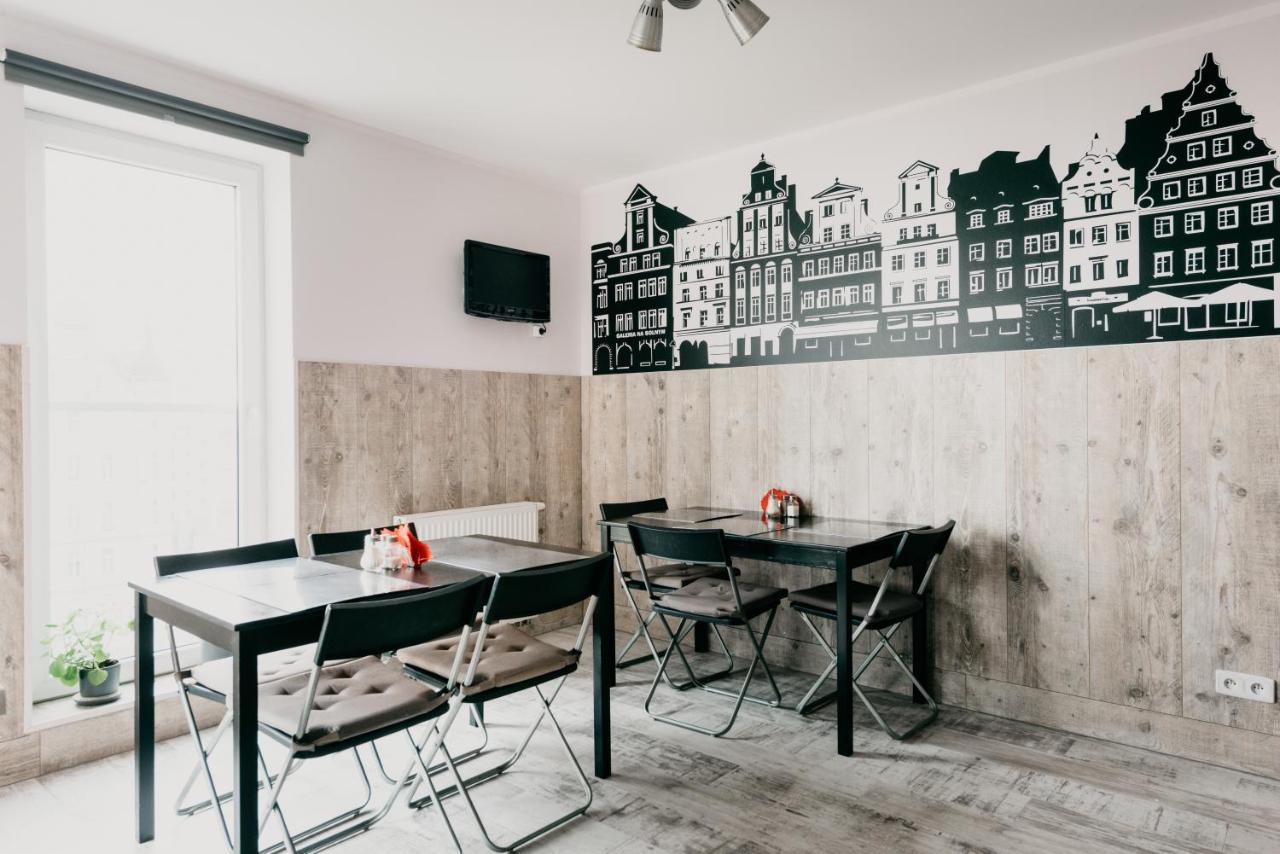 Cilantro Bed & Breakfast Wroclaw Ngoại thất bức ảnh